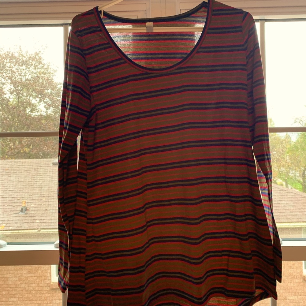 2/$30 lg lularoe lynnae